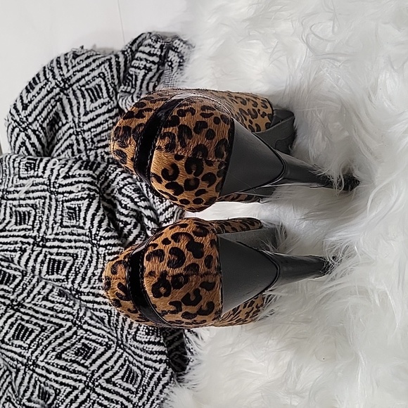 Heels - Picture 6 of 13